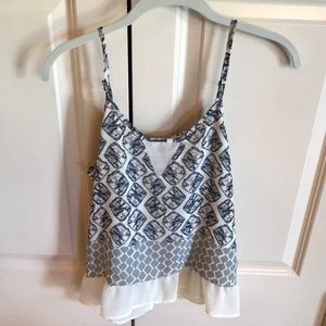 Flowy patterned tank top, Size medium,